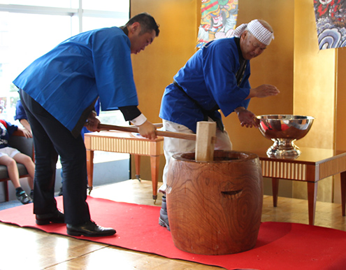 迎春 餅つきイベント