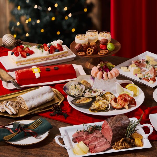 クリスマスウィークは特別メニューが登場｜期間限定で館内をクリスマス仕様に！お日にち限定で生演奏のコンサート実施