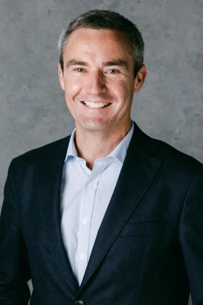 STEPHANE RICHER de FORGES (ステファン・リシェール・ド・フォルジュ)氏