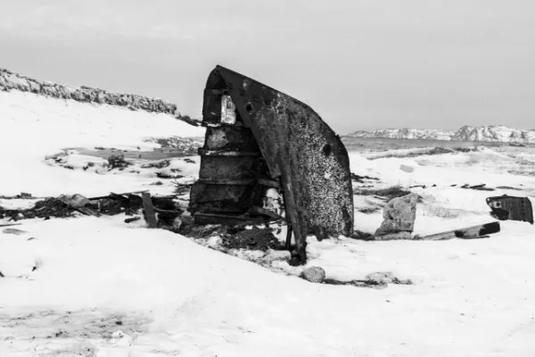 Kyungtaek LEE, Teriberka, Russia II, 2016