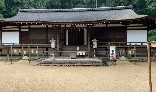 宇治上神社 拝殿 (1).png