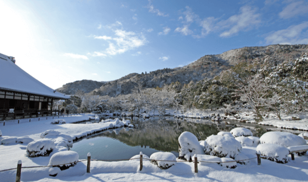 天龍寺の曹源池庭園（冬）