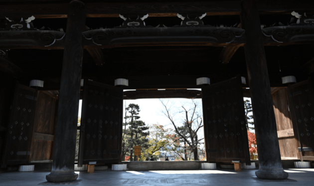 金戒光明寺の山門