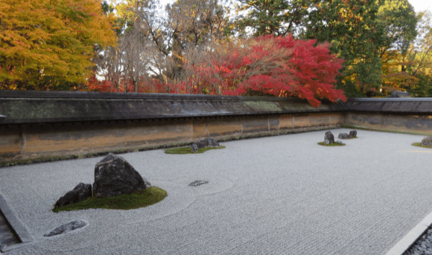 龍安寺 石庭 紅葉 (1).png