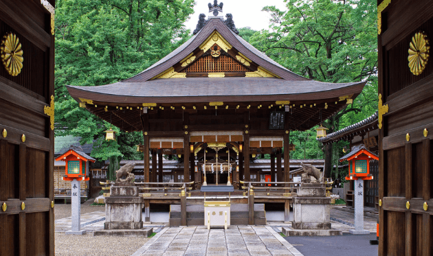 護王神社の境内