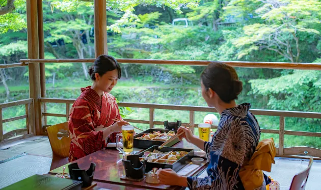 川床料理